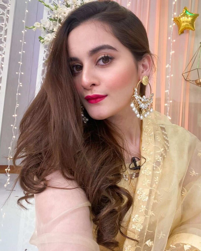 Aiman Khan1