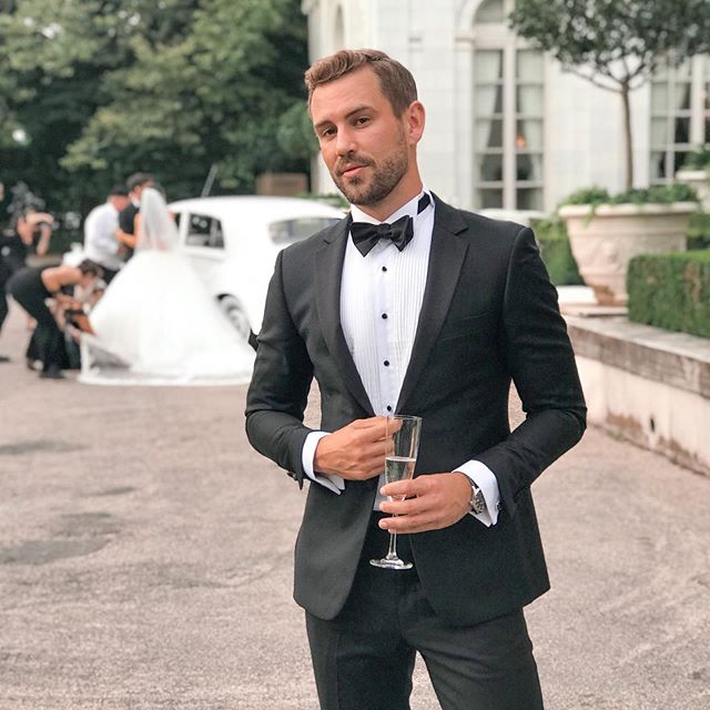 Nick Viall bachelor, podcast, Instagram, Net worth Bio- megastarsbio.com