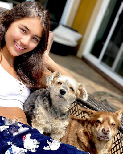 Kylin Kalani with pets