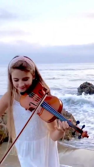 Karolina Protsenko Violin