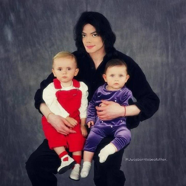 Michael Jackson With his Children